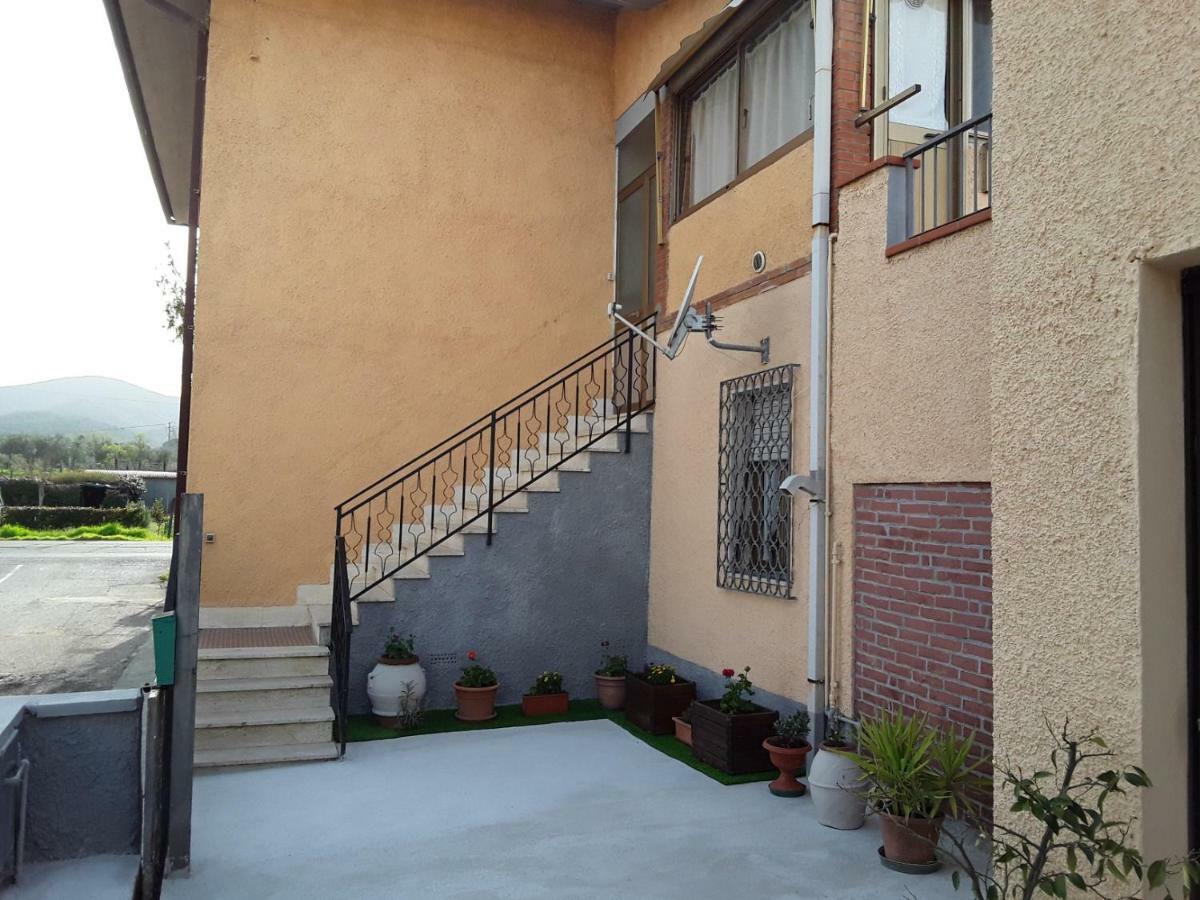 Appartamento Vacanze Roberta - Bivio Ravi Via Mascagni 1 Exterior photo